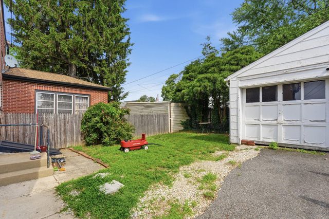 4686 STATE RD, Drexel Hill, PA 19026