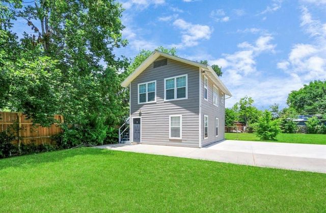 7309 Moline Street B, Houston, TX 77087