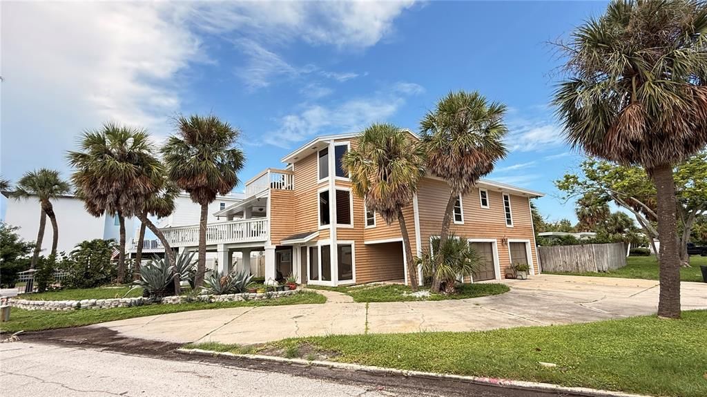 3104 S MARITANA DRIVE, St Pete Beach, FL 33706