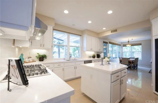 9 Willowglade, Trabuco Canyon, CA 92679