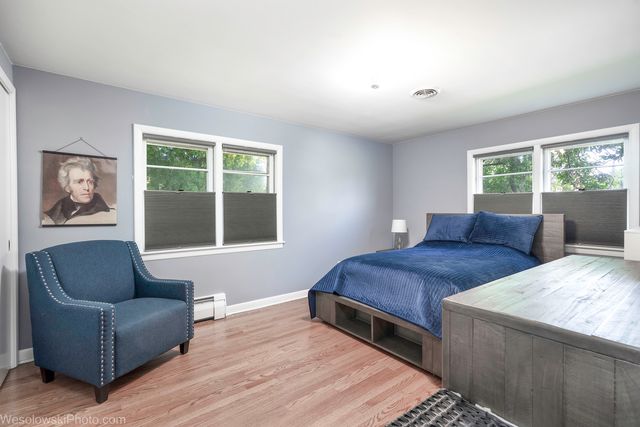 6400 N KNOX Avenue, Lincolnwood, IL 60712
