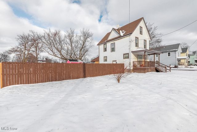 1431 Sherrick Road SE, Canton, OH 44707