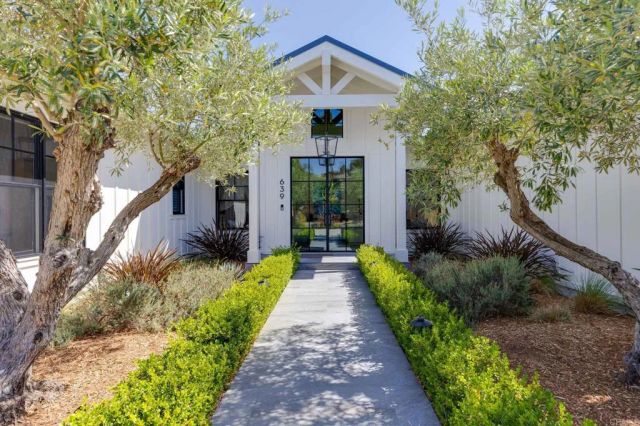 639 Quail Gardens Lane, Encinitas, CA 92024