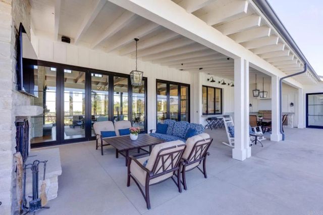 639 Quail Gardens Lane, Encinitas, CA 92024