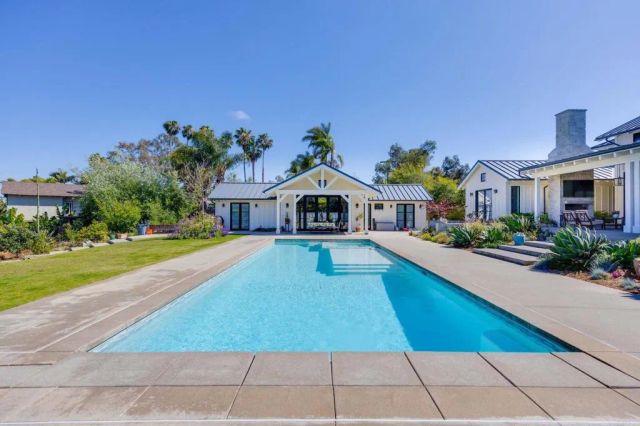 639 Quail Gardens Lane, Encinitas, CA 92024