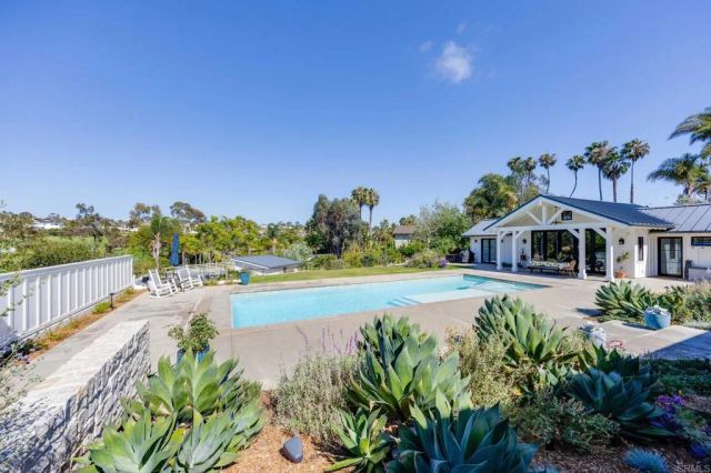 639 Quail Gardens Lane, Encinitas, CA 92024