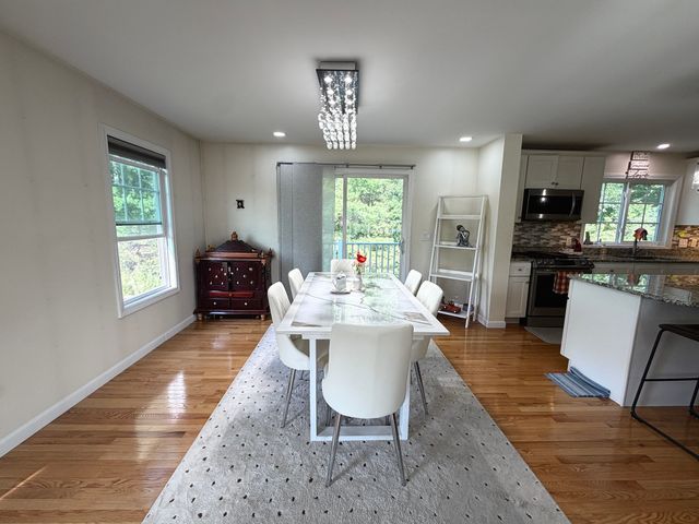 19 Littleton Rd 309, Westford, MA 01886