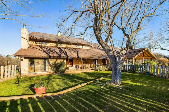 19515 Smith Lane, Cottonwood, CA 96022