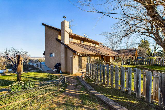 19515 Smith Lane, Cottonwood, CA 96022