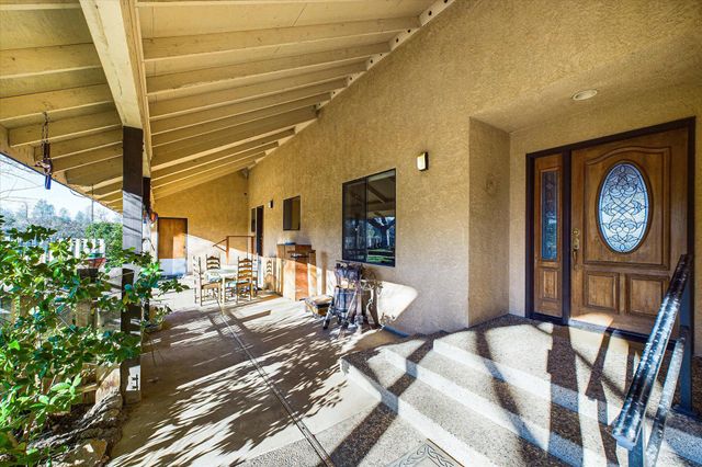 19515 Smith Lane, Cottonwood, CA 96022