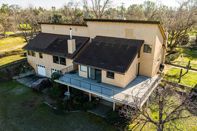 19515 Smith Lane, Cottonwood, CA 96022