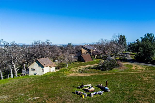 19515 Smith Lane, Cottonwood, CA 96022