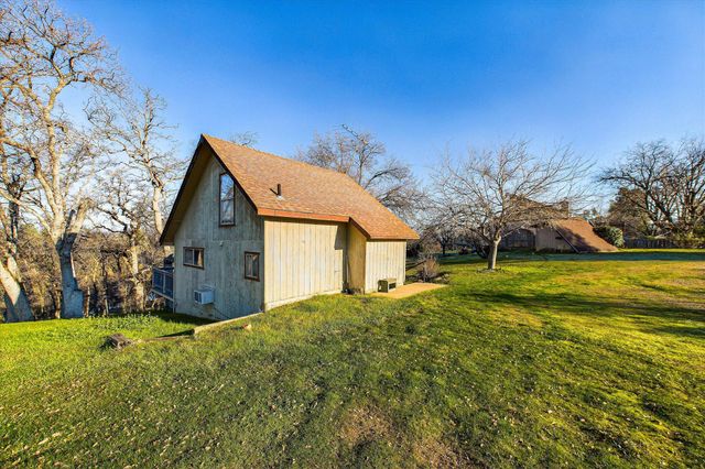 19515 Smith Lane, Cottonwood, CA 96022