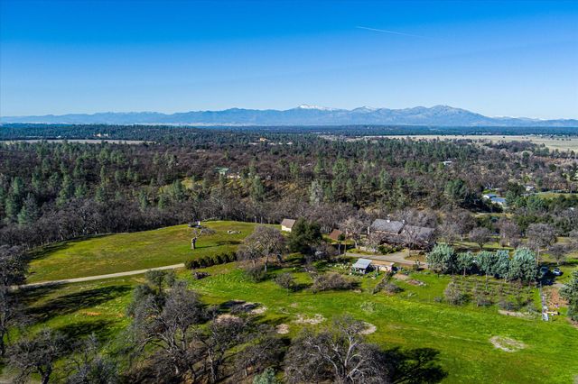 19515 Smith Lane, Cottonwood, CA 96022