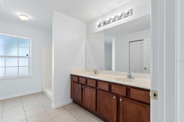90 UNIVERSIAL TRAIL, Palm Coast, FL 32164