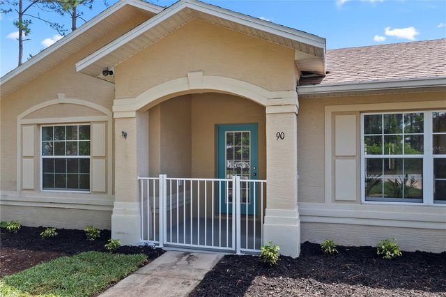 90 UNIVERSIAL TRAIL, Palm Coast, FL 32164
