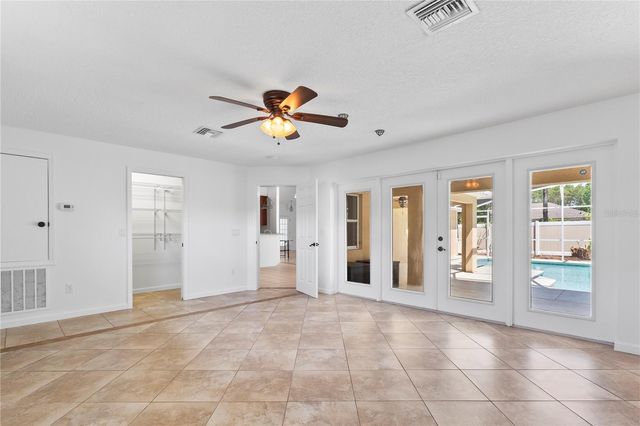 90 UNIVERSIAL TRAIL, Palm Coast, FL 32164