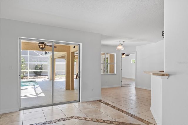 90 UNIVERSIAL TRAIL, Palm Coast, FL 32164