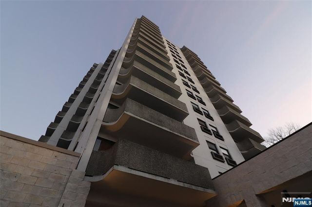 1600 Center Avenue 12C, Fort Lee, NJ 07024