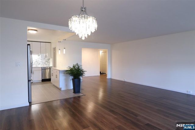 1600 Center Avenue 12C, Fort Lee, NJ 07024