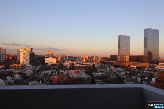 1600 Center Avenue 12C, Fort Lee, NJ 07024