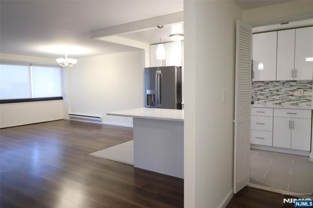 1600 Center Avenue 12C, Fort Lee, NJ 07024