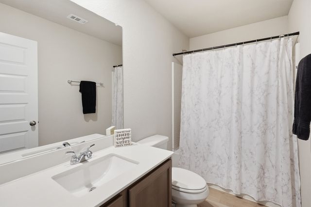 8109 KORAT, Godley, TX 76044