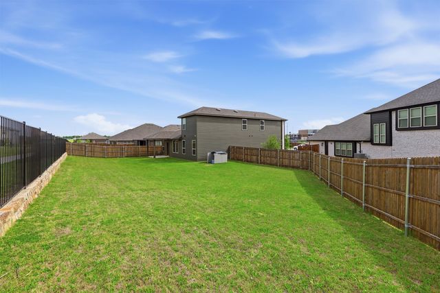 8109 KORAT, Godley, TX 76044