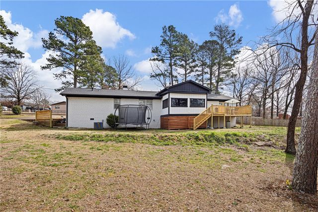 104 Mooncrest Way, Russellville, AR 72802