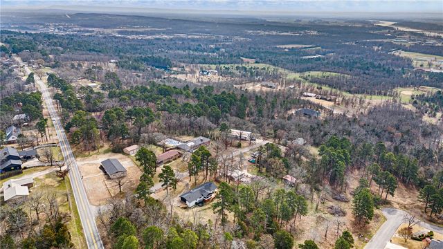 104 Mooncrest Way, Russellville, AR 72802