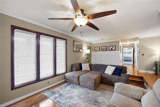 104 Mooncrest Way, Russellville, AR 72802