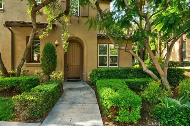 36 Tall Oak, Irvine, CA 92603