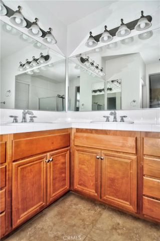 36 Tall Oak, Irvine, CA 92603