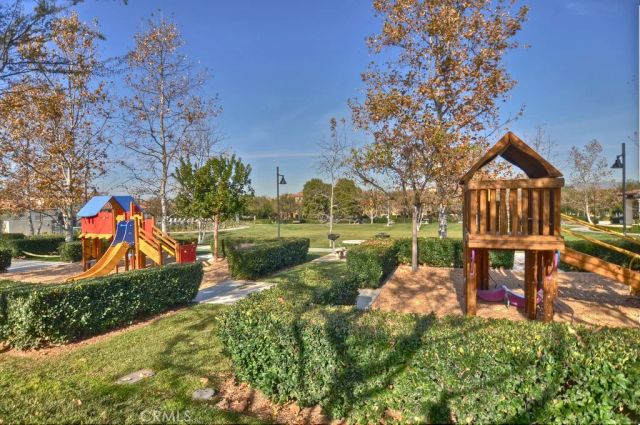36 Tall Oak, Irvine, CA 92603