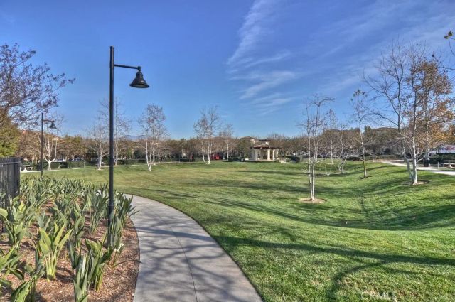 36 Tall Oak, Irvine, CA 92603