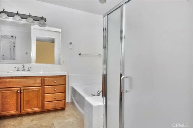 36 Tall Oak, Irvine, CA 92603