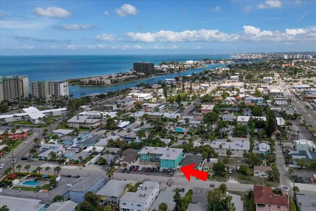555 69TH AVENUE 1, St Petersburg, FL 33706