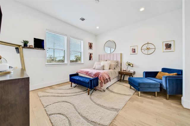 1306 Laird Street, Houston, TX 77008