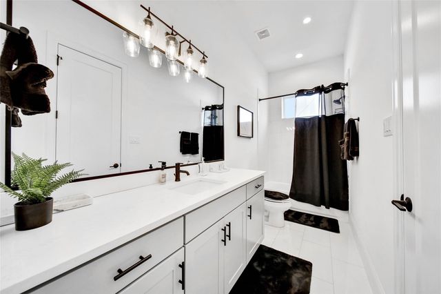 1306 Laird Street, Houston, TX 77008