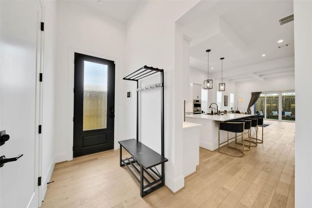 1306 Laird Street, Houston, TX 77008