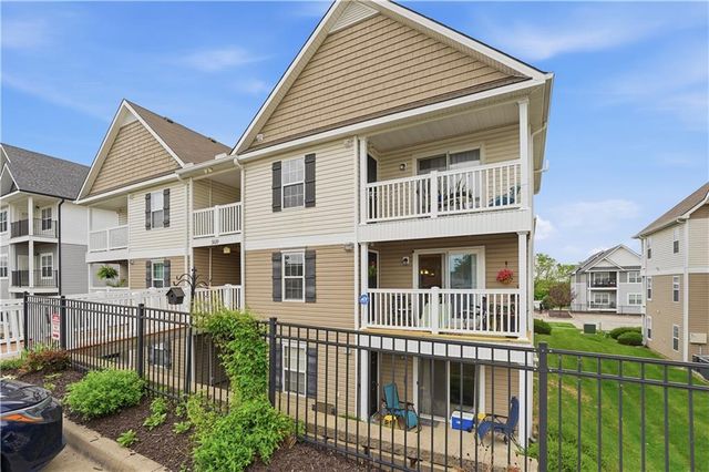 5610 NE 80th Terrace 2C, Kansas City, MO 64119