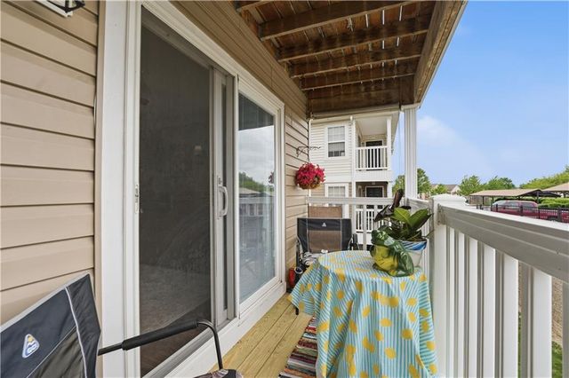 5610 NE 80th Terrace 2C, Kansas City, MO 64119