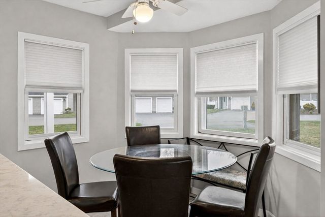 62 Fairway Dr 62, Plymouth, MA 02360
