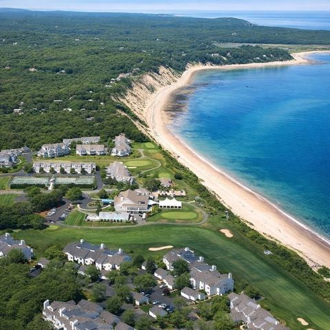 62 Fairway Dr 62, Plymouth, MA 02360