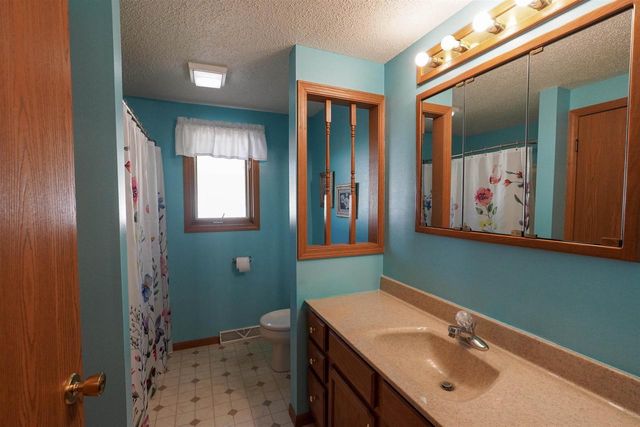 650 WILLIAMS COURT, Medford, WI 54451