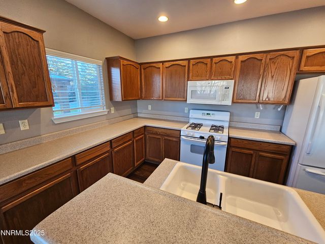 7698 Quarry Rock Court, Reno, NV 89506