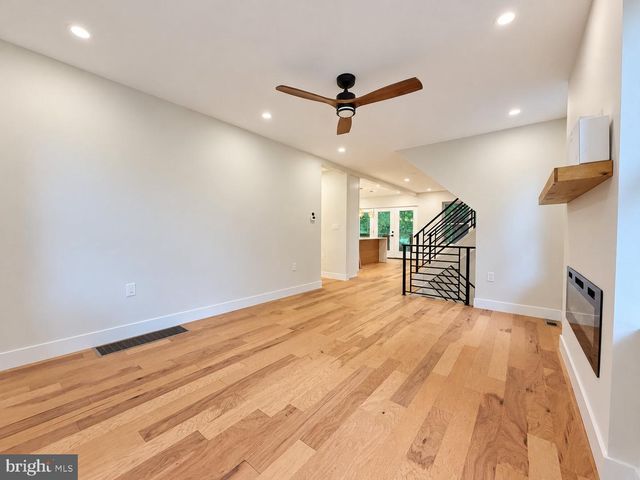 7 CUBLER CT, Westville, NJ 08093