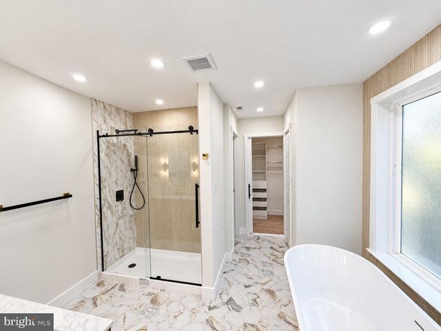 7 CUBLER CT, Westville, NJ 08093