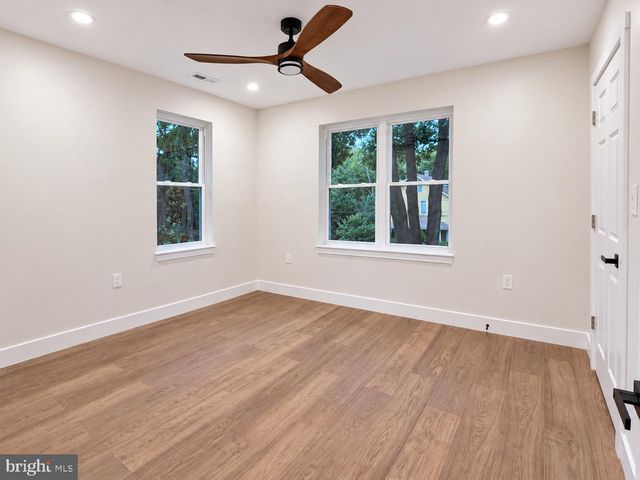 7 CUBLER CT, Westville, NJ 08093