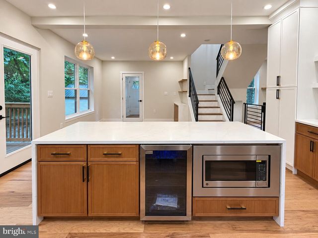 7 CUBLER CT, Westville, NJ 08093